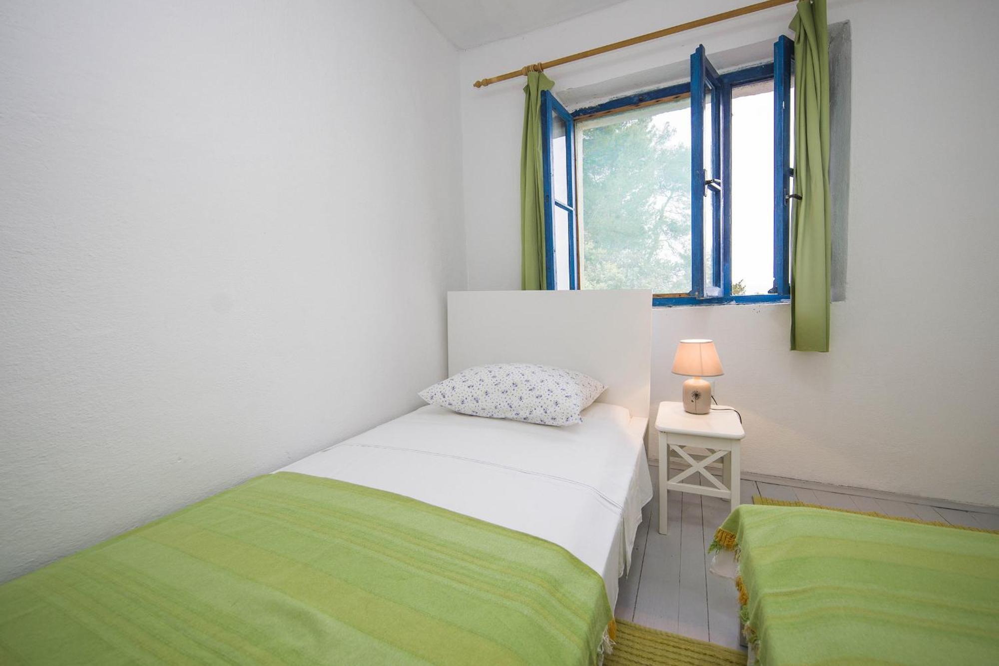 Secluded Fisherman'S Cottage Cove Skozanje, Hvar - 4009 Gdinj Ruang foto